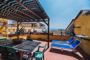 Standard Apartment, Multiple Bedrooms (Ca Moretto) | Outdoor dining - Ca Moretto (Sanremo)