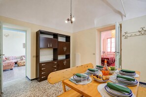 Unclassified image, 5 of 38, button - Ca Moretto Sea-view Terrace Apartment in Sanremo (Sanremo)