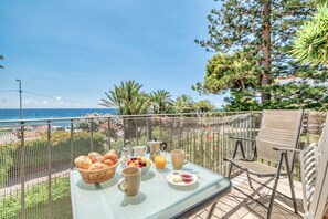 Family Apartment, Multiple Bedrooms, 2 Bathrooms (Sunny House Spiagge e Ciclabile) | Property grounds - Sunny House Spiagge e Ciclabile (Sanremo)