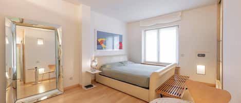 3 chambres, bureau, fer et planche Ă repasser, Wi-Fi