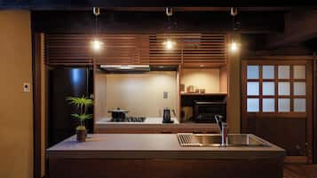 YAMANE, Private Vacation Home, Non Smoking(0km from front desk building) | Private kitchen | Microwave, stovetop, electric kettle, rice cooker