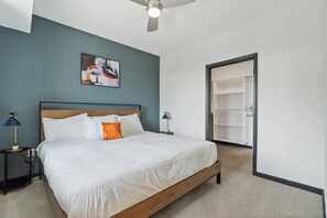 1 Schlafzimmer, Schreibtisch, Bügeleisen/Bügelbrett, WLAN