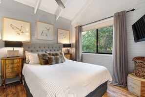 1 makuuhuone, silitysrauta/-lauta, ilmainen Wi-Fi, vuodevaatteet