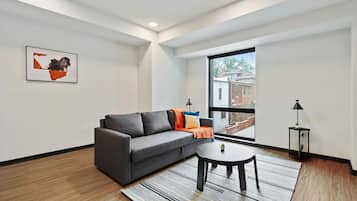 Televisión y oficina