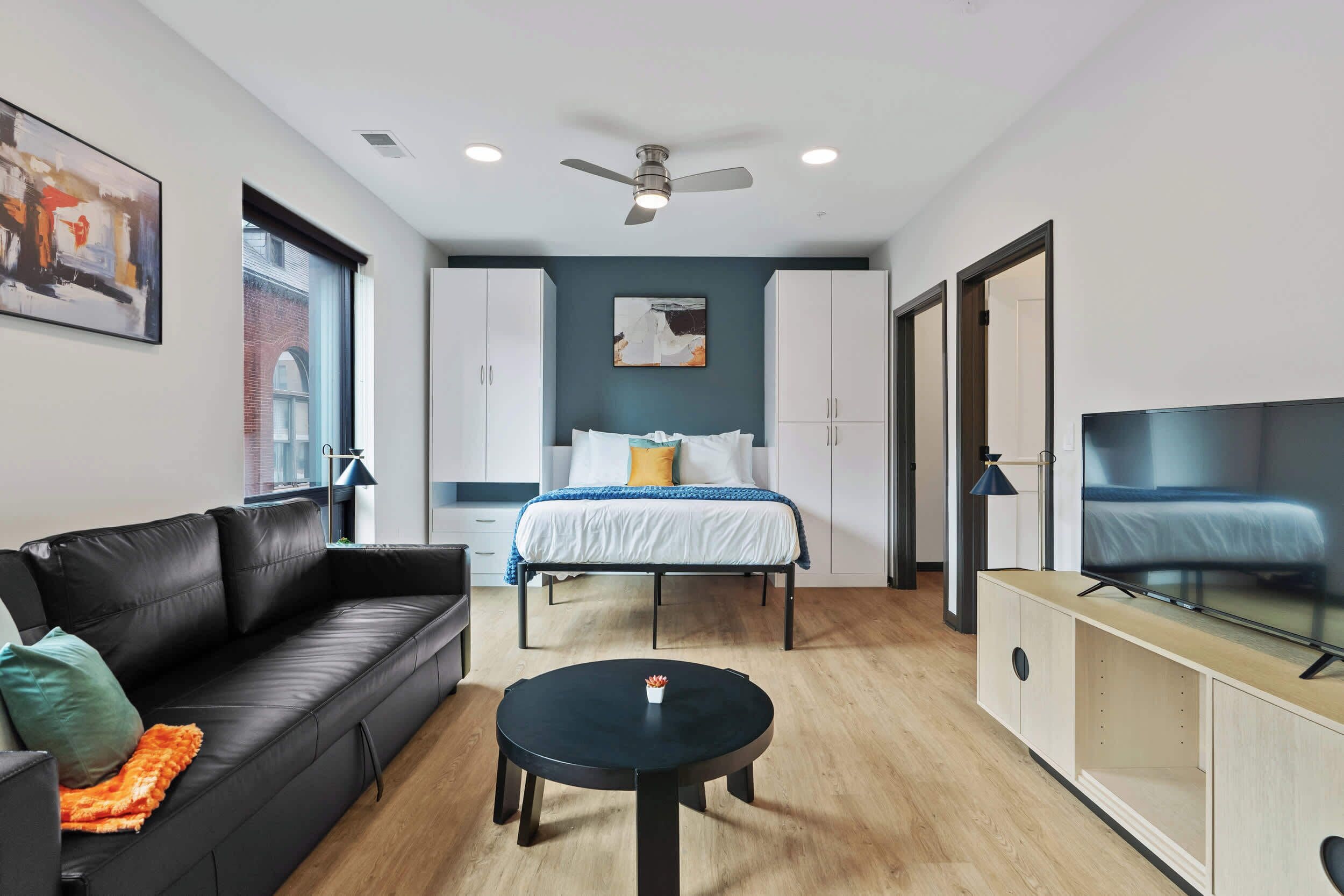 Cozysuites Mass With Lounge And Roof Deck #18 - Indianapolis, IN