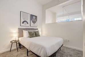 1 bedroom, desk, iron/ironing board, WiFi