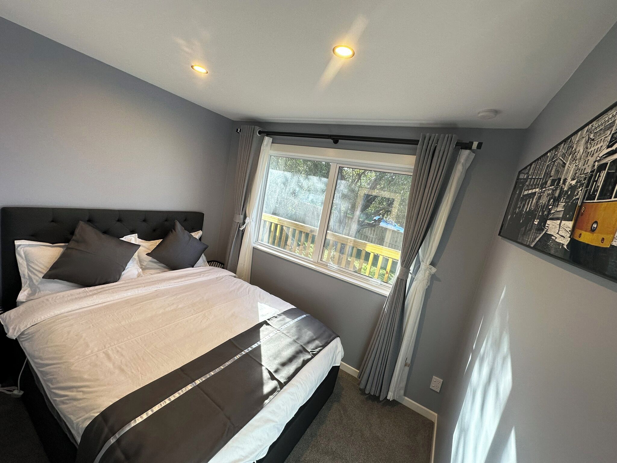 3 soverom, strykejern/-brett, wi-fi og sengetøy