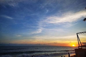 Unclassified image, 4 of 66, button - Here Nashan Nahai Surfing Seaview Homestay (Sanya Wuzhizhou Island Houhai Bay Branch) (Sanya)
