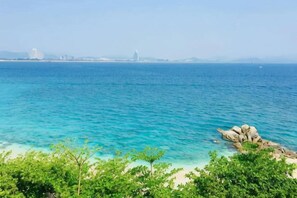 Unclassified image, 3 of 66, button - Here Nashan Nahai Surfing Seaview Homestay (Sanya Wuzhizhou Island Houhai Bay Branch) (Sanya)