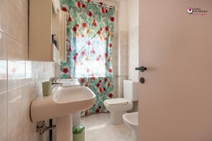Shower, bidet