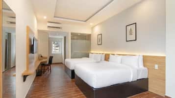 Quadruple Room | Soundproofing, free WiFi, bed sheets