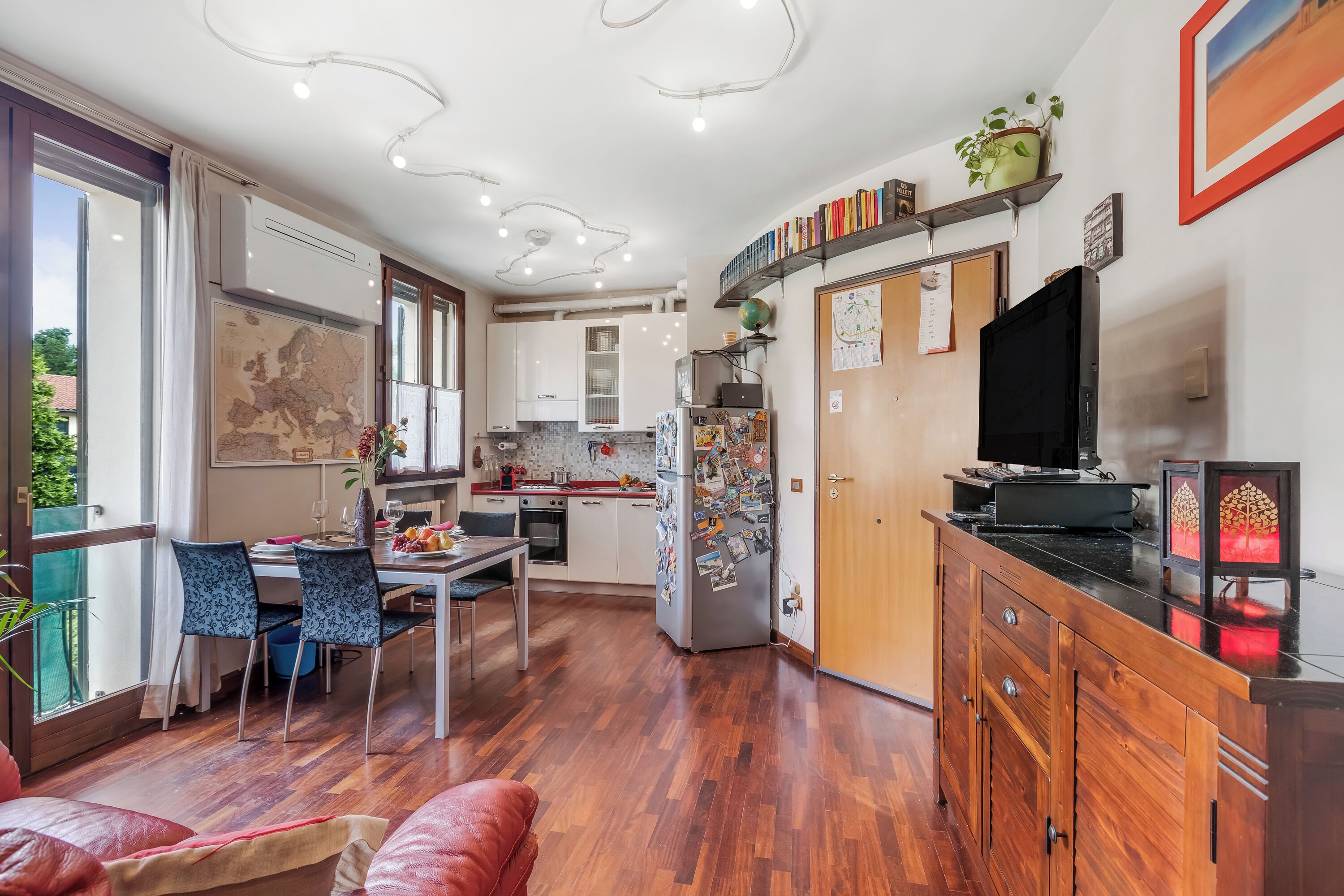 Family Apartment, Multiple Bedrooms (Angera Relax & Pool) | Private kitchen | Fridge, microwave, oven, stovetop