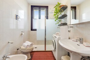 Family Apartment, Multiple Bedrooms (Angera Relax & Pool) | Bathroom | Shower, bidet, towels, soap - Angera Relax & Pool (Angera)