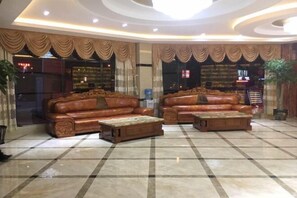 Lobby - Huize Yibo Hotel(Huize Ancient City Branch) (Huize)