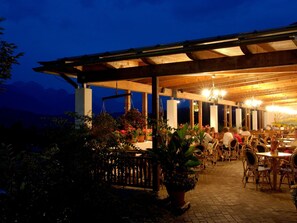 Dining - Nice Chalet in Pressegger See With Terrace (Hermagor-Pressegger See)