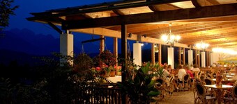 Nice Chalet in Pressegger See With Terrace