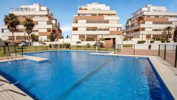 Apartament | Piscina | Piscina a l'aire lliure