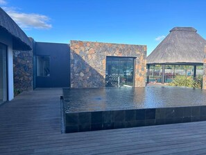 Villa, 4 soverom, privat basseng, fjellutsikt | Basseng | Utendørsbasseng