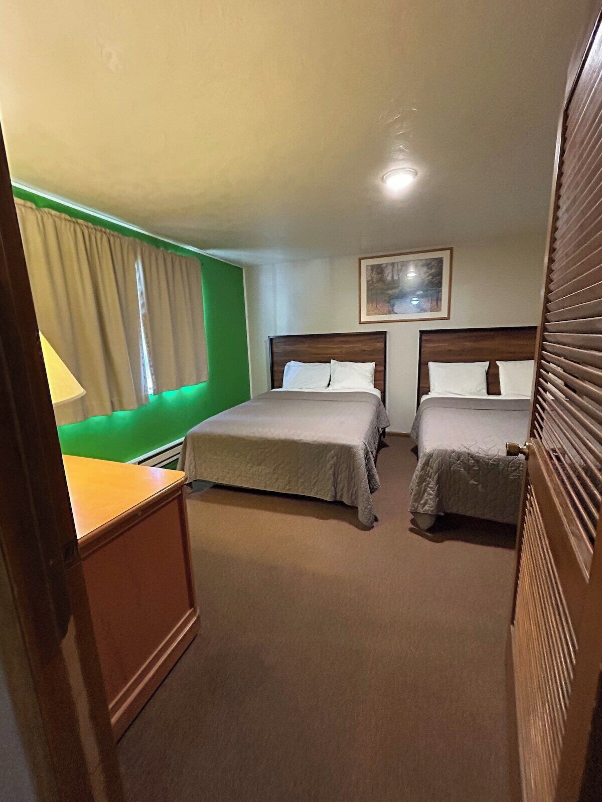 Cozy Vintage Motel Su