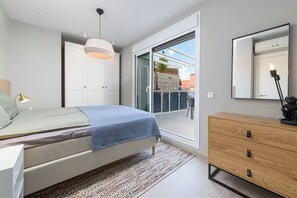 3 bedrooms, down duvets, individually decorated, individually furnished - Solaga - Alamos (Málaga)