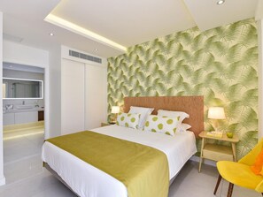 Apartment | 3 bedrooms, individually furnished, iron/ironing board, bed sheets - Apartment Mogan With Stunning Beach Views (Mogan)