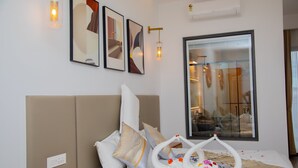 Standard Double Room, Patio - Cloud9 Hotel (Lubumbashi)