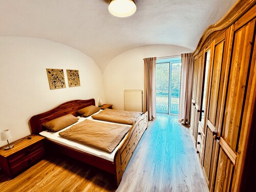 Bauer Wirt`s Zwei-zimmer-wohnung