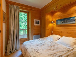 4 camere, Wi-Fi gratuito, lenzuola