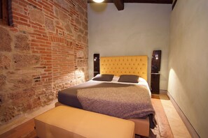 9 Schlafzimmer, Bügeleisen/Bügelbrett, WLAN, Bettwäsche