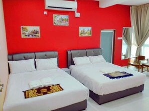 Familiesuite | Skrivebord for bærbar PC, wi-fi (inkludert) og sengetøy