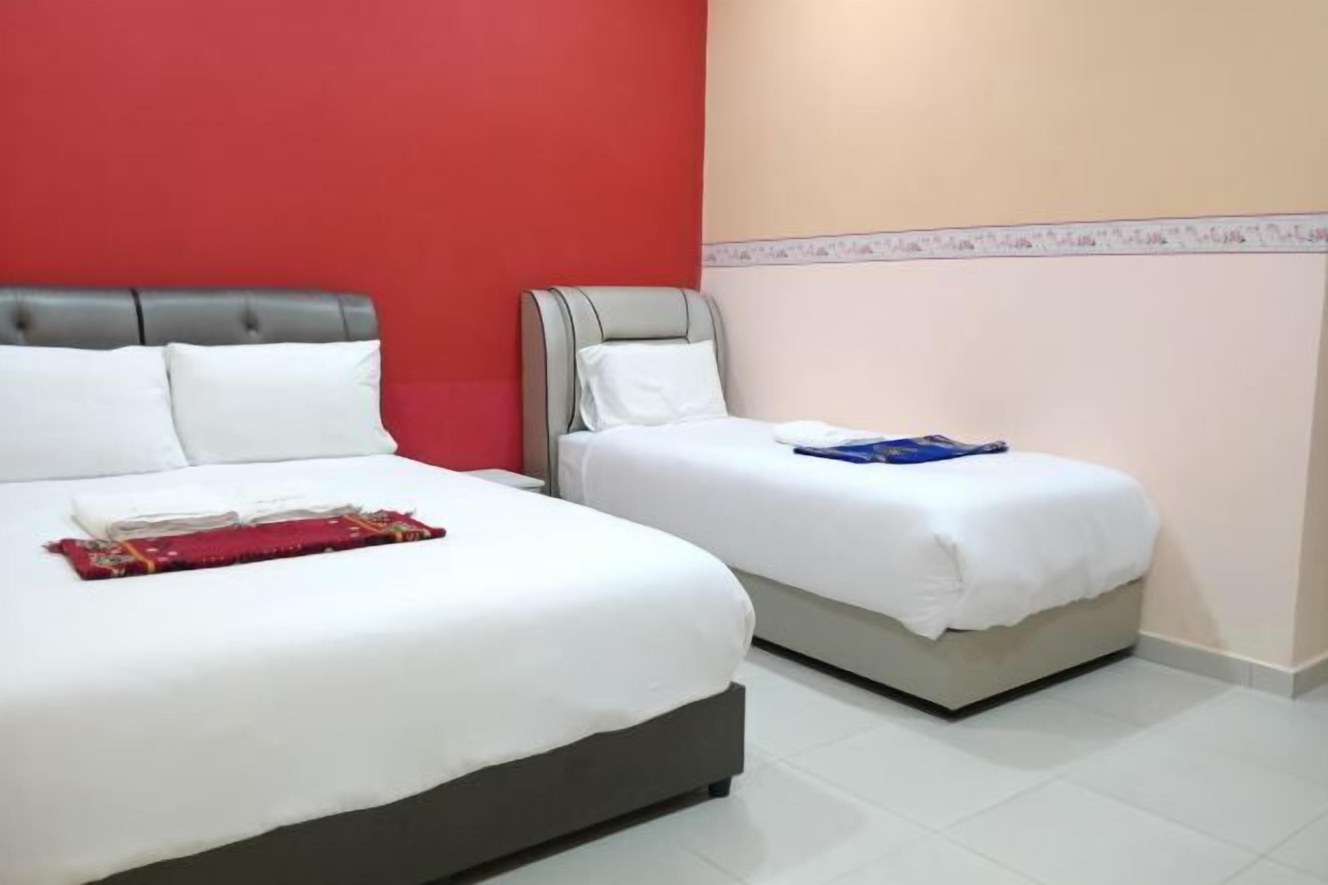 Laptop workspace, free WiFi, bed sheets