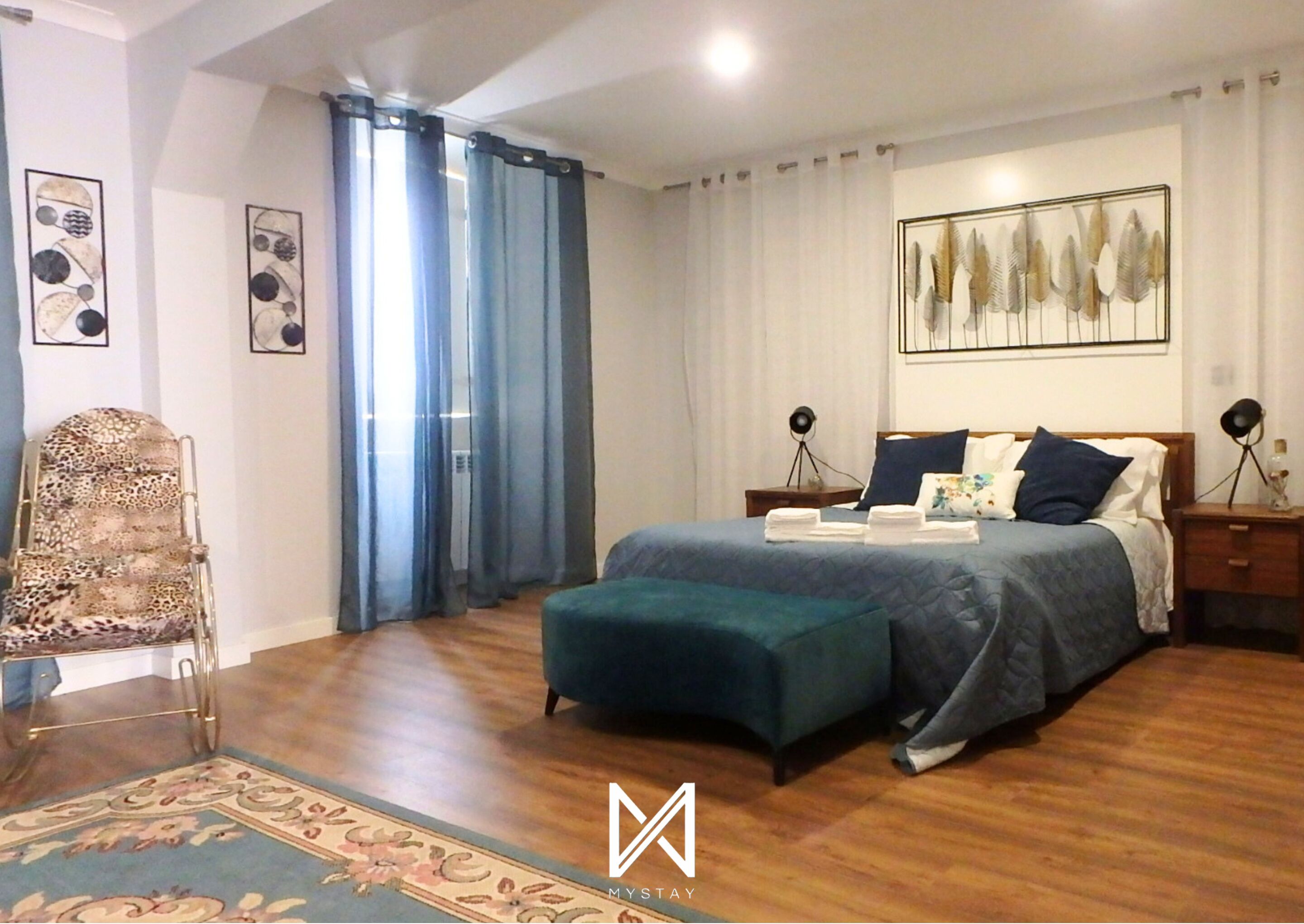 Deluxe Apartment | Free WiFi