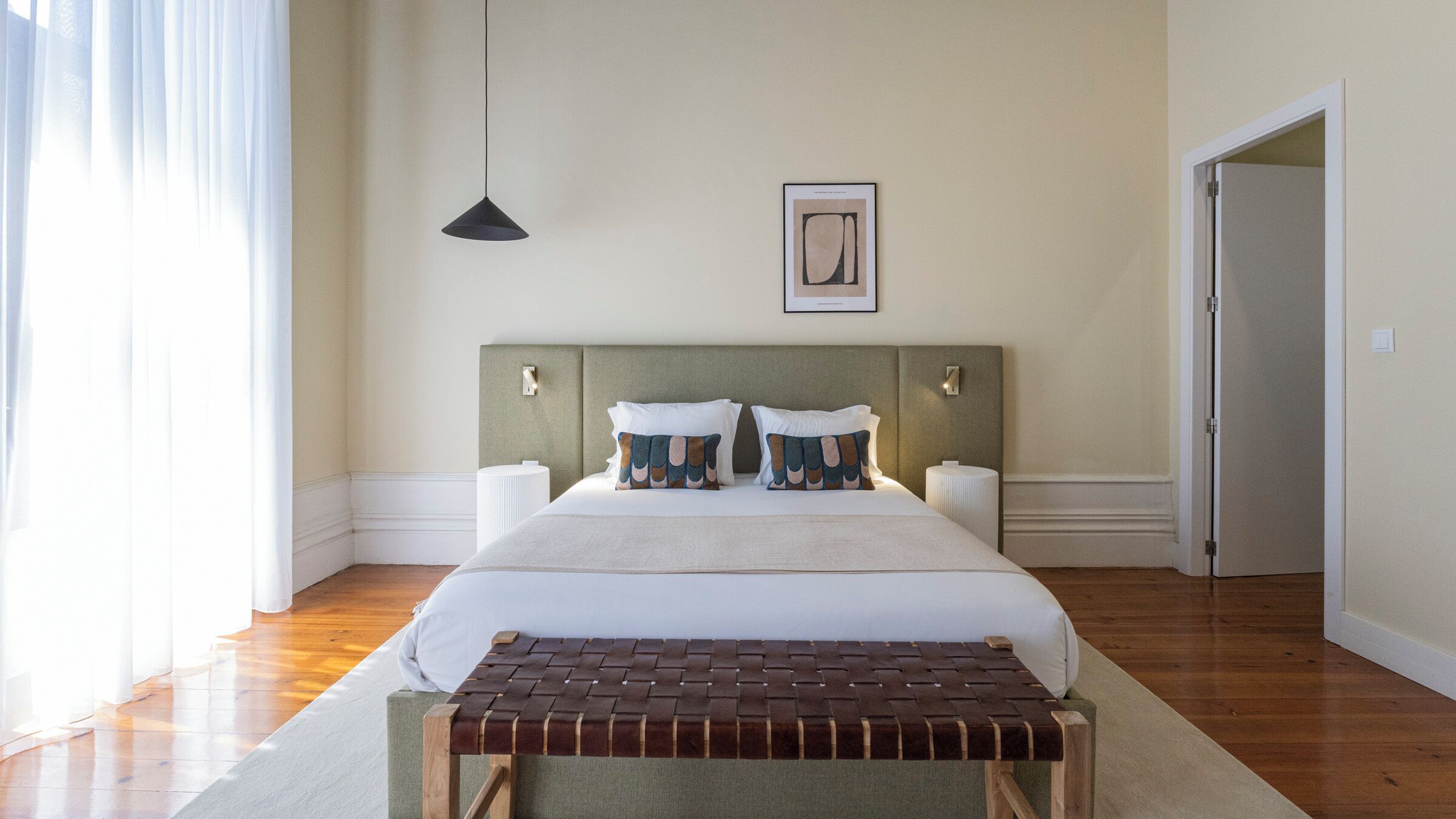 Photo - Guesthouse Bonjardim by LovelyStay