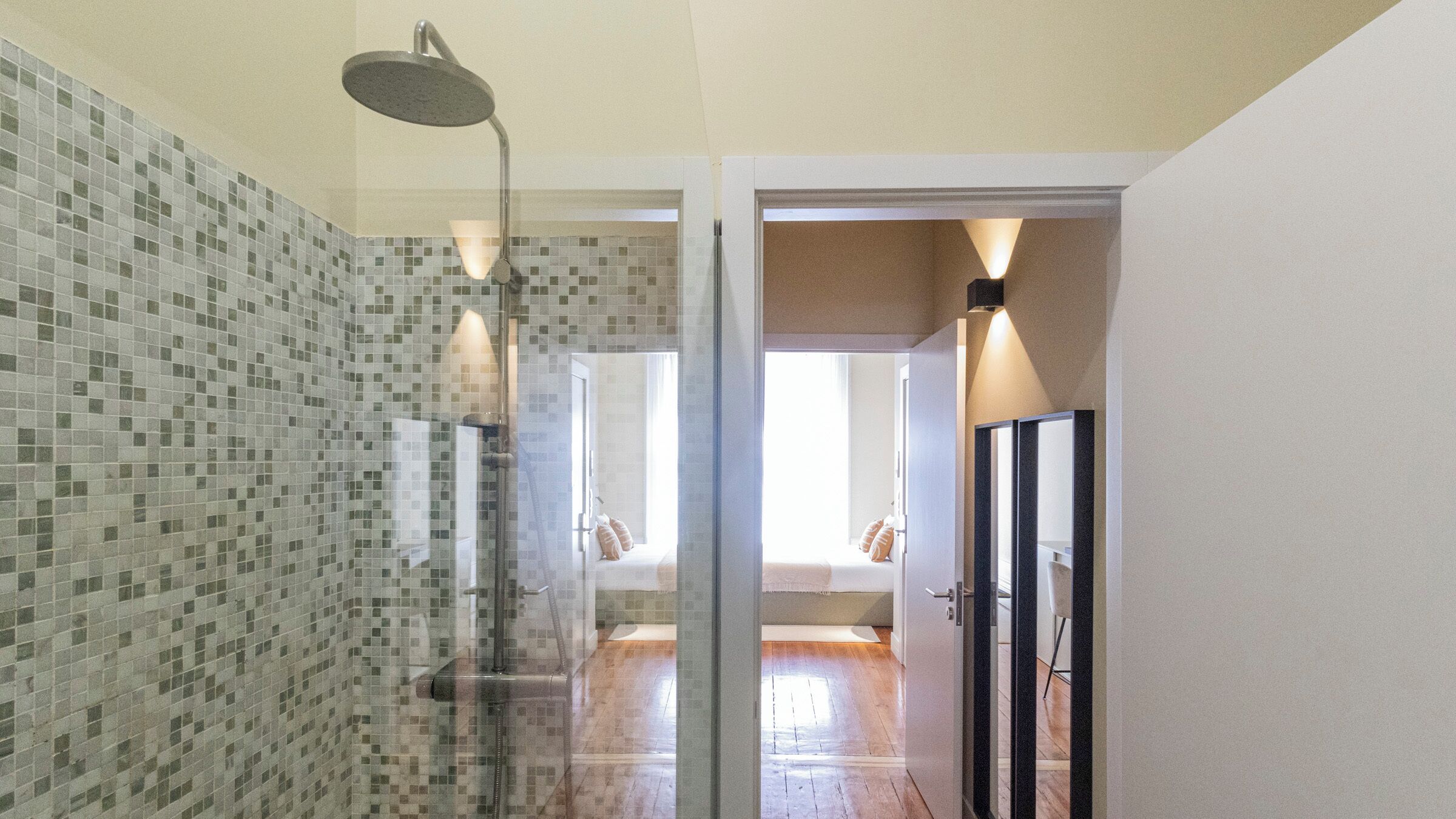 Photo - Guesthouse Bonjardim by LovelyStay