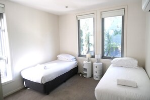 Casa de ciudad Premium, 4 habitaciones, vista al patio | Vista desde la habitación