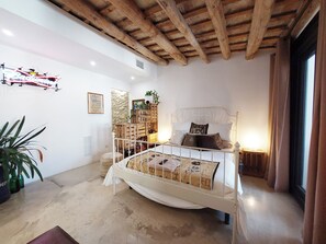 2 chambres, bureau, fer et planche à repasser, Wi-Fi