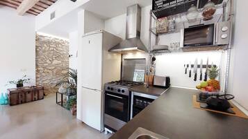 Microwave, oven, stovetop, paper towels