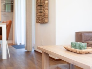 Villa | Dining