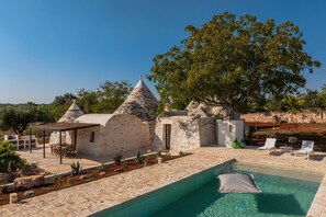 House - Trullo Il Nuciareddo (Ostuni)