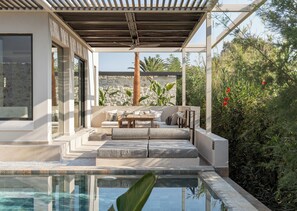 Private pool - Dyo Beach Suites (Rethymno)