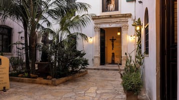 Entrada de la propiedad