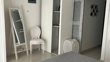 2 Schlafzimmer, Bügeleisen/Bügelbrett, kostenloses WLAN, Bettwäsche