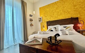 1 chambre, bureau, fer et planche à repasser, Wi-Fi gratuit