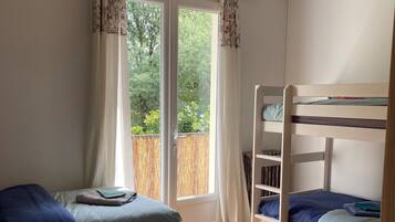 3 chambres, Wi-Fi gratuit, draps fournis