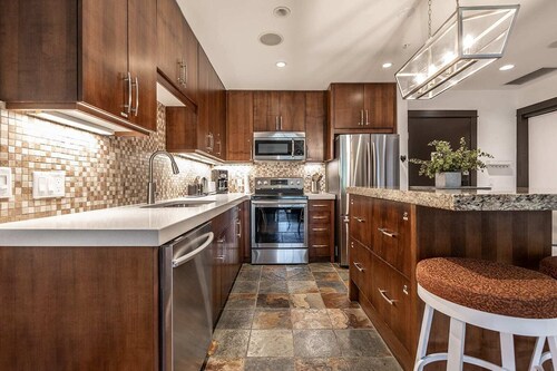 Stunning Silver Creek 1Br Mtn view penthouse