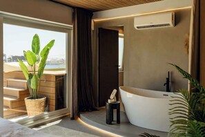 2 bedrooms, iron/ironing board, free WiFi, bed sheets - Penthouse, pool & Valletta views | ROP by Homega (Sliema)