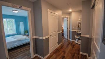3 chambres, bureau, fer et planche à repasser, Wi-Fi gratuit