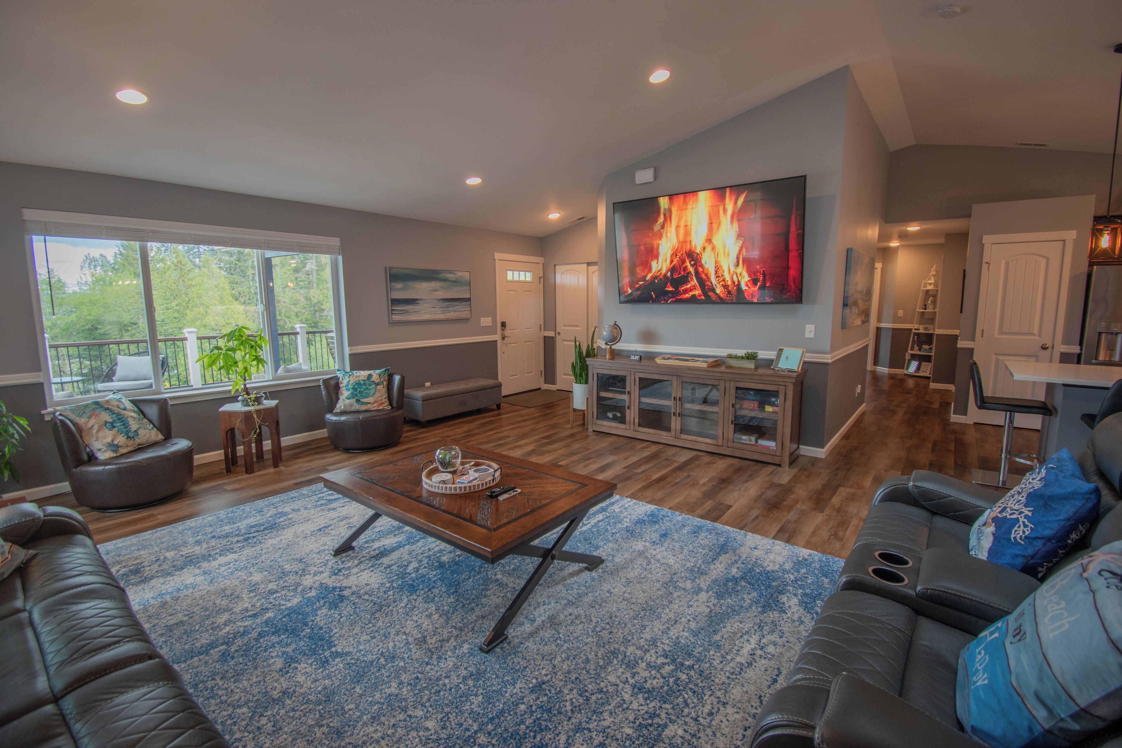 Smart TV, fireplace, video games, DVD player
