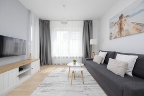 Apartment, 1 Schlafzimmer, Balkon | Wohnzimmer