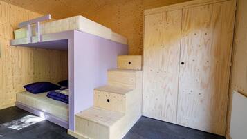 Chalet | 1 bilik tidur, dilengkapkan perabot secara berasingan, cadar katil